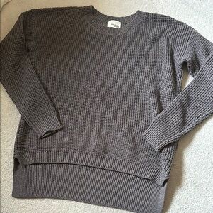 100% Wool Aritzia Waffle Knit Sweater!